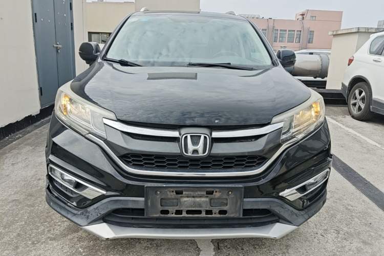 Used Honda CR-V 2015 2.4L two-wheel drive luxury version Front