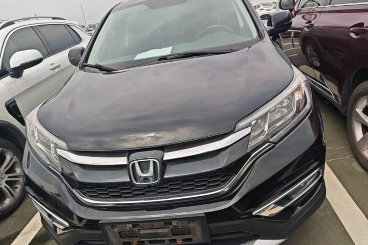 Used Honda CR-V 2015 2.4L two-wheel drive luxury version Front