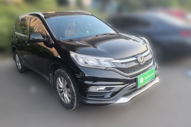 Used Honda CR-V 2015 2.0L two-wheel drive Fashion Edition Front Right 45 Deg