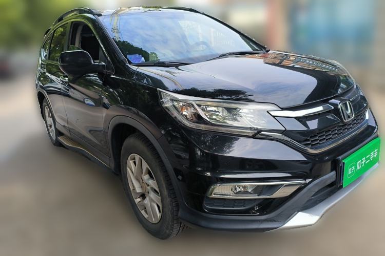 Used Honda CR-V 2015 2.4L two-wheel drive luxury version Front Right 45 Deg