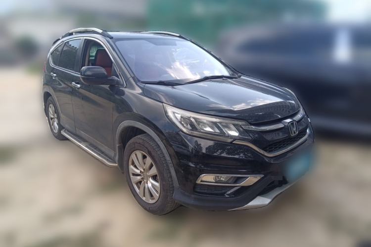 Used Honda CR-V 2015 2.0L two-wheel drive urban version Front Right 45 Deg