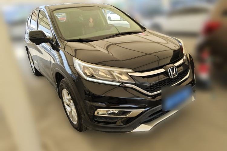 Used Honda CR-V 2015 2.4L two-wheel drive luxury version Front Right 45 Deg