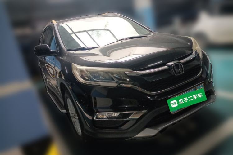 Used Honda CR-V 2015 2.0L two-wheel drive Fashion Edition Front Right 45 Deg