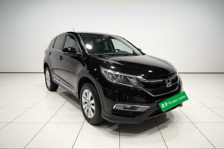 Used Honda CR-V 2015 2.0L two-wheel drive Fashion Edition Front Right 45 Deg