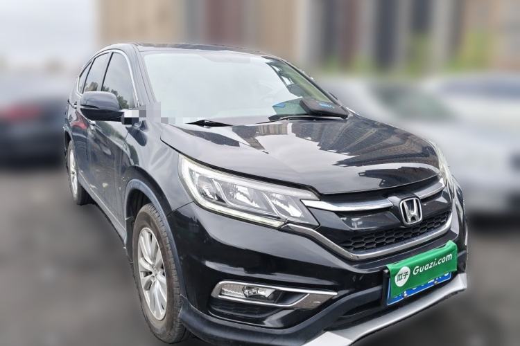 Used Honda CR-V 2015 2.0L two-wheel drive Fashion Edition Front Right 45 Deg