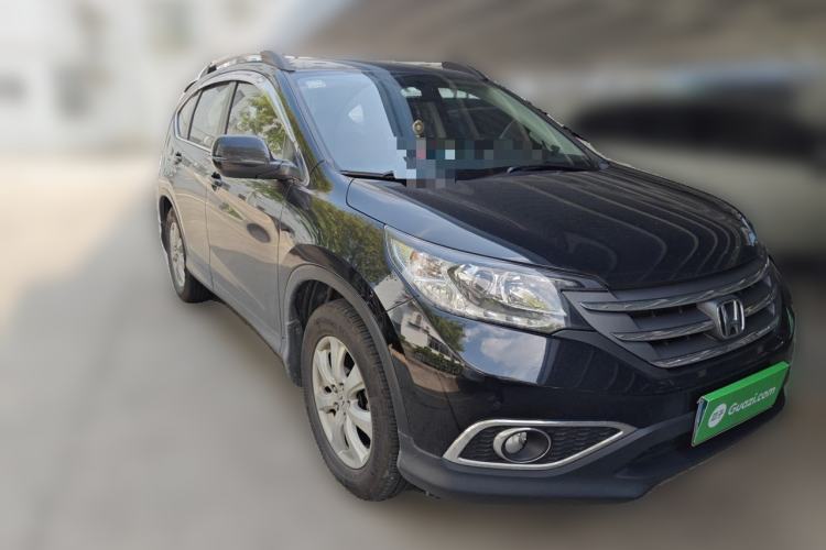 Used Honda CR-V 2015 2.0L 2WD Classic Edition Front Right 45 Deg