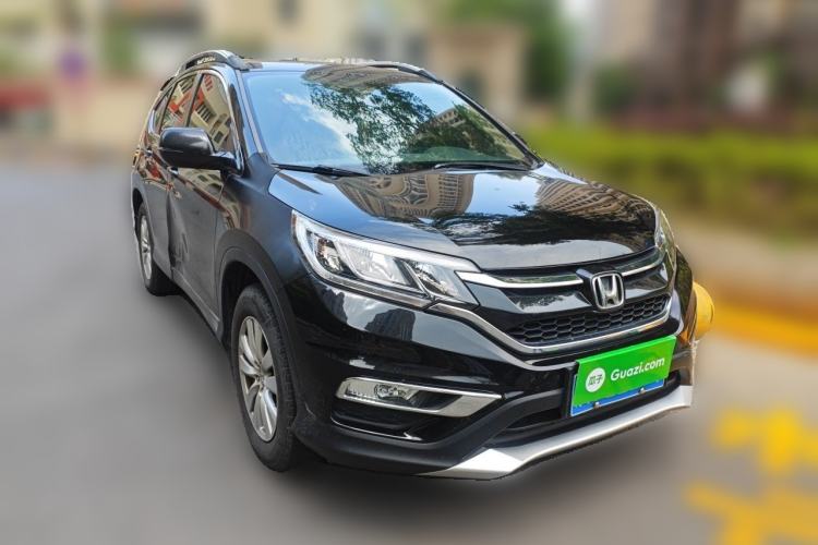 Used Honda CR-V 2015 2.0L two-wheel drive Fashion Edition Front Right 45 Deg