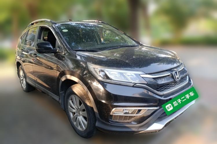 Used Honda CR-V 2015 2.0L two-wheel drive Fashion Edition Front Right 45 Deg