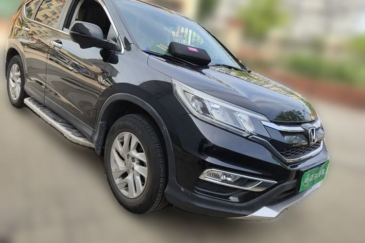 Used Honda CR-V 2015 2.4L two-wheel drive luxury version Front Right 45 Deg