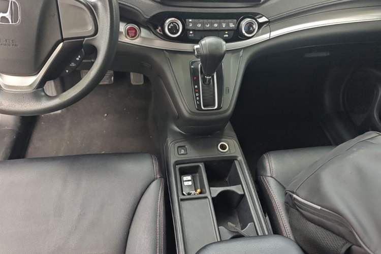 Used Honda CR-V 2015 2.0L two-wheel drive Fashion Edition Gear Lever