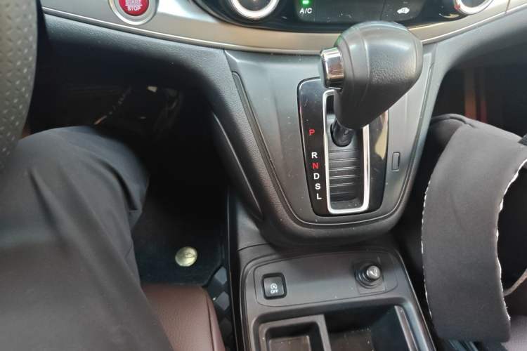 Used Honda CR-V 2015 2.0L Four-Wheel Drive Fashion Edition Gear Lever