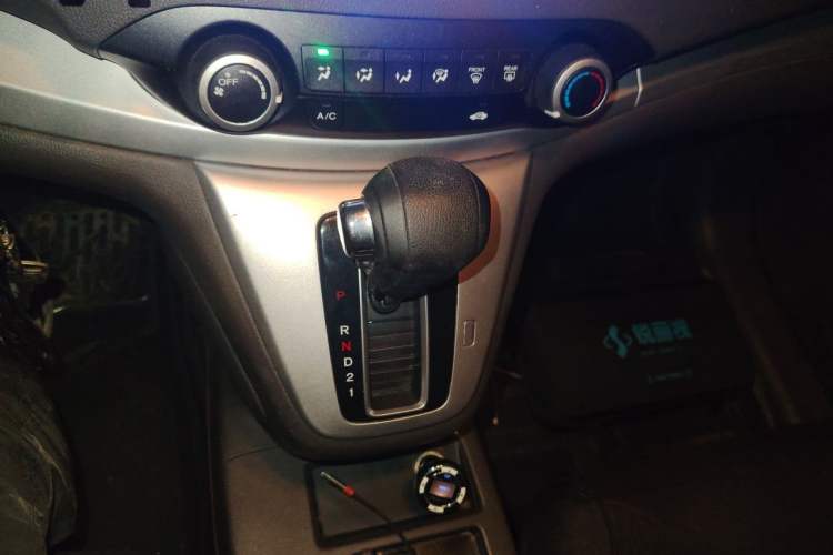 Used Honda CR-V 2015 2.0L 2WD Classic Edition Gear Lever
