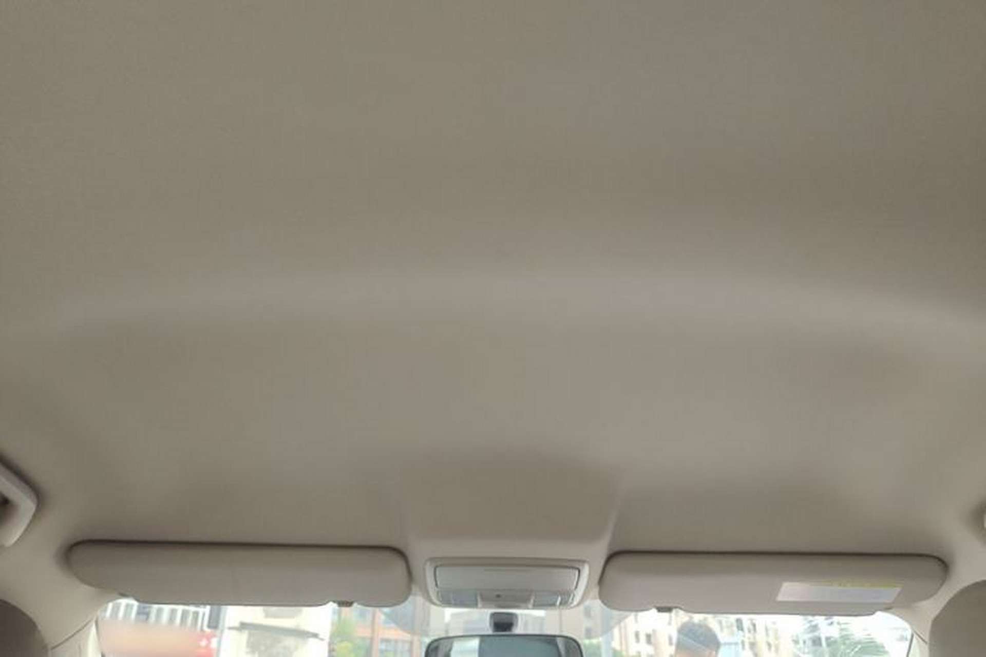 Used Honda CR-V 2015 2.0L two-wheel drive urban version Headliner