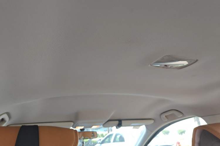 Used Honda CR-V 2015 2.0L 2WD Classic Edition Headliner