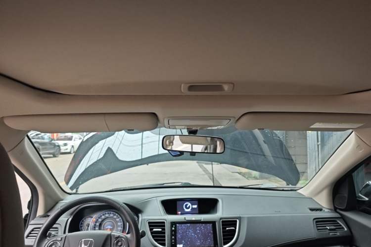 Used Honda CR-V 2015 2.4L four-wheel drive luxury version Headliner