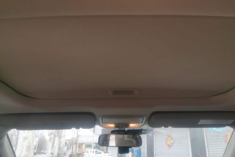 Used Honda CR-V 2015 2.0L two-wheel drive Fashion Edition Headliner
