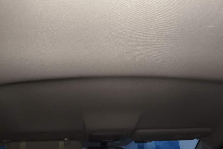 Used Honda CR-V 2015 2.0L two-wheel drive urban version Headliner
