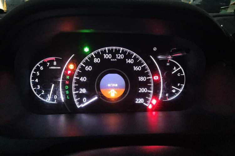Used Honda CR-V 2015 2.4L two-wheel drive luxury version Instrument Cluster