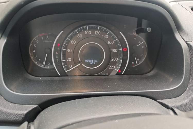 Used Honda CR-V 2015 2.4L two-wheel drive luxury version Instrument Cluster
