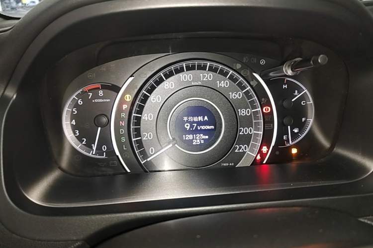 Used Honda CR-V 2015 2.4L two-wheel drive luxury version Instrument Cluster