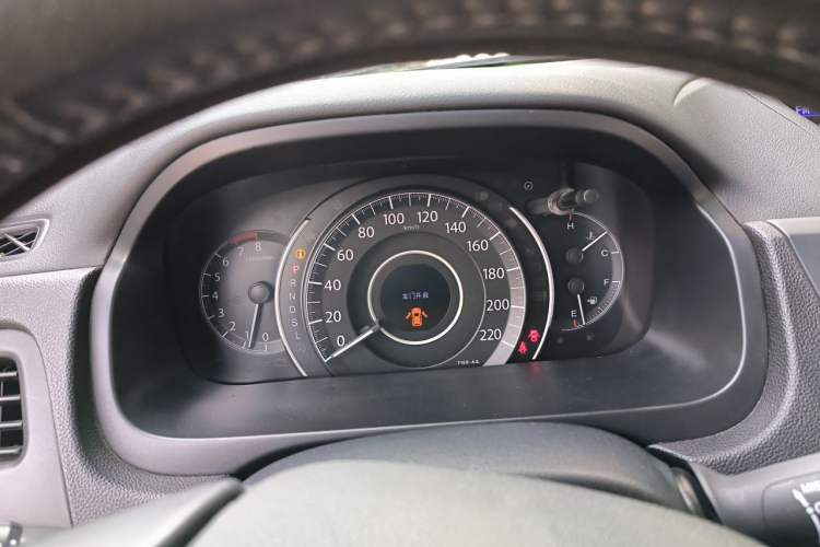 Used Honda CR-V 2015 2.4L two-wheel drive luxury version Instrument Cluster
