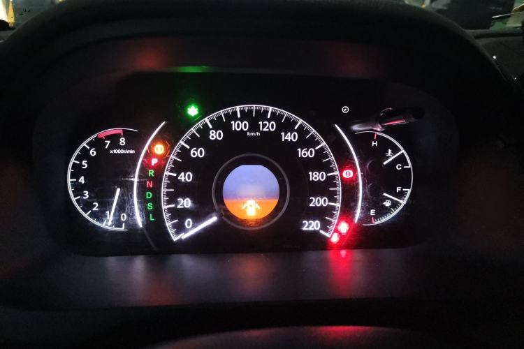 Used Honda CR-V 2015 2.4L two-wheel drive luxury version Instrument Cluster