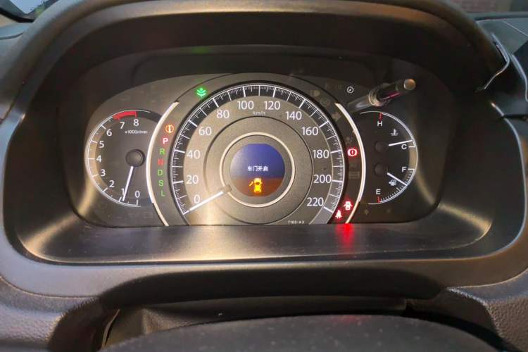 Used Honda CR-V 2015 2.4L two-wheel drive luxury version Instrument Cluster