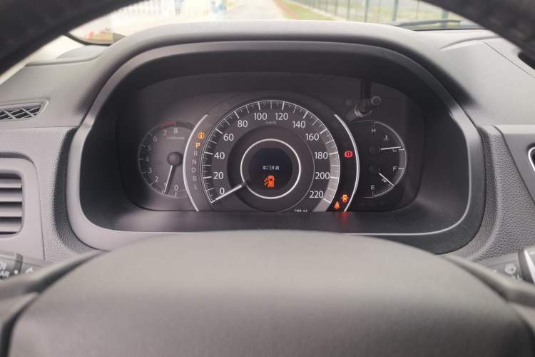 Used Honda CR-V 2015 2.4L four-wheel drive luxury version Instrument Cluster