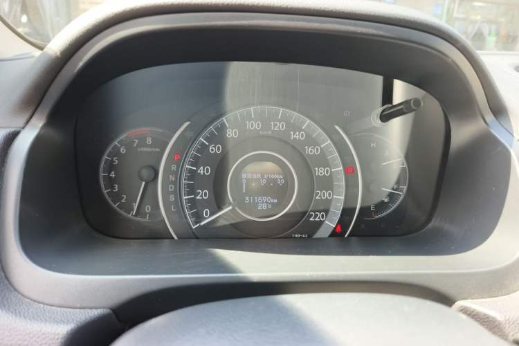 Used Honda CR-V 2015 2.4L two-wheel drive luxury version Instrument Cluster
