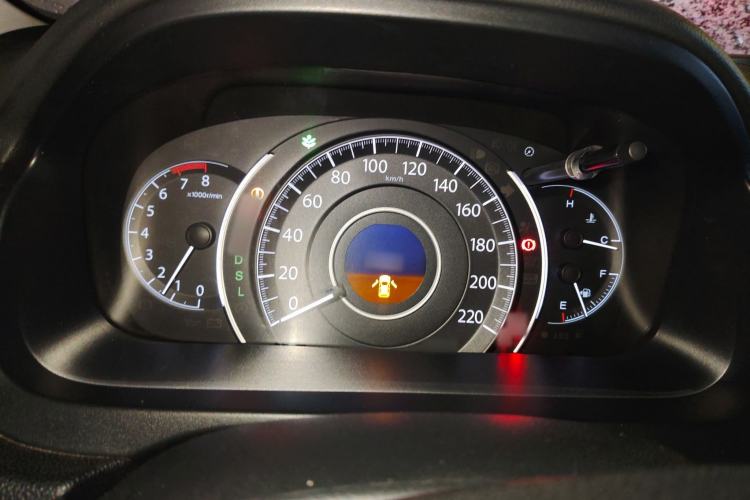 Used Honda CR-V 2015 2.4L four-wheel drive luxury version Instrument Cluster