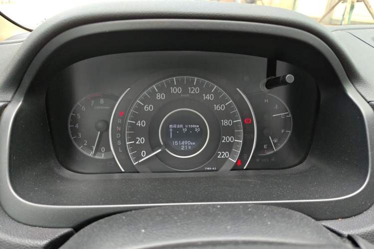 Used Honda CR-V 2015 2.4L four-wheel drive luxury version Instrument Cluster