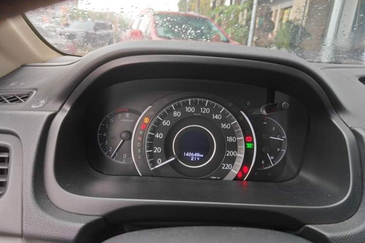 Used Honda CR-V 2015 2.4L two-wheel drive luxury version Instrument Cluster