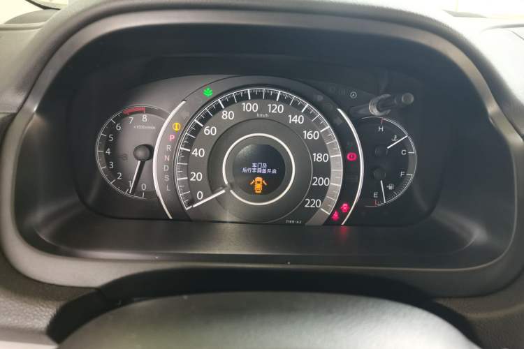 Used Honda CR-V 2015 2.4L two-wheel drive luxury version Instrument Cluster