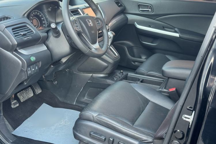 Used Honda CR-V 2015 2.4L four-wheel drive luxury version Interior 7