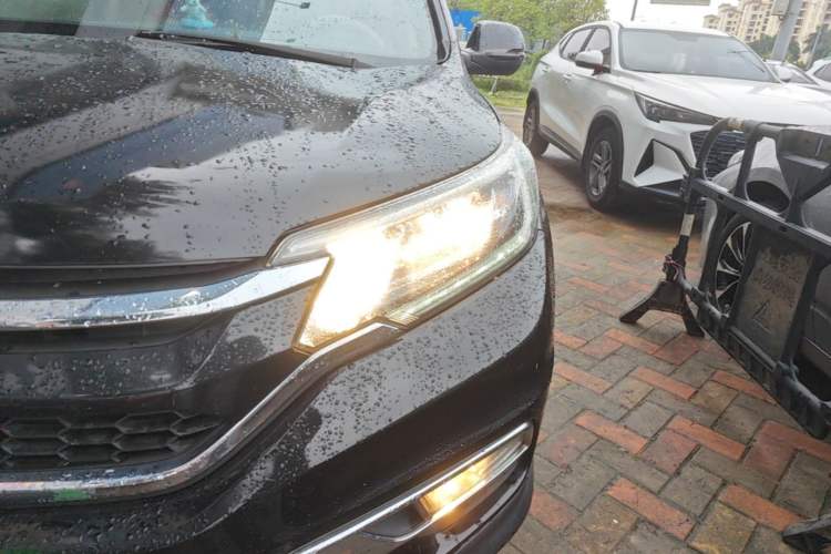 Used Honda CR-V 2015 2.4L two-wheel drive luxury version Left Front Headlight