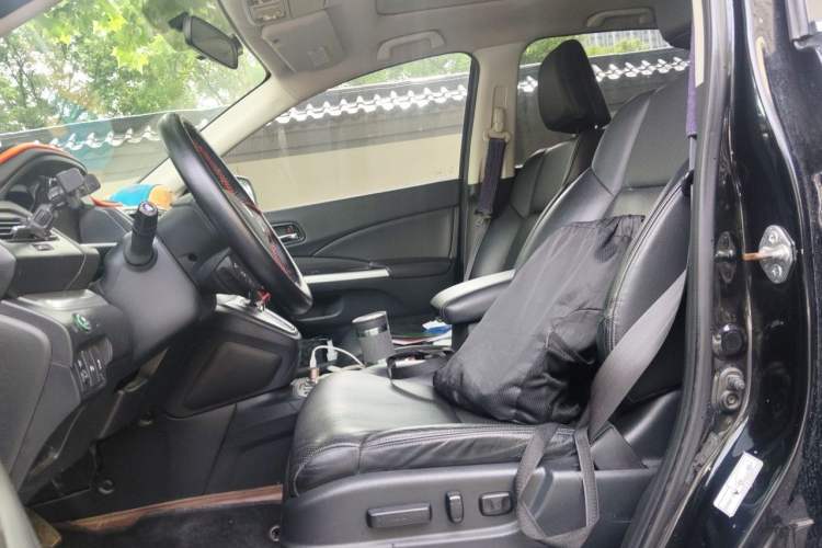 Used Honda CR-V 2015 2.4L two-wheel drive luxury version Left Front Seat