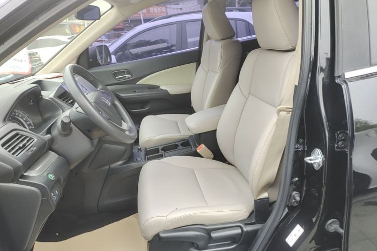 Used Honda CR-V 2015 2.0L two-wheel drive urban version Left Front Seat