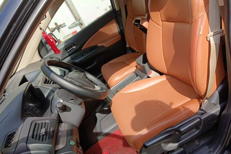 Used Honda CR-V 2015 2.0L two-wheel drive urban version Left Front Seat