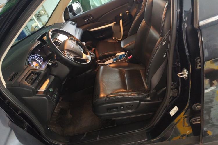 Used Honda CR-V 2015 2.4L two-wheel drive luxury version Left Front Seat