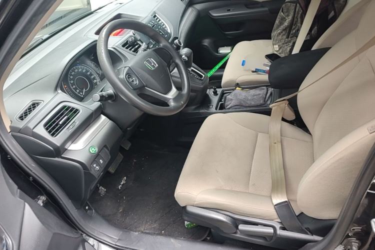 Used Honda CR-V 2015 2.0L two-wheel drive urban version Left Front Seat