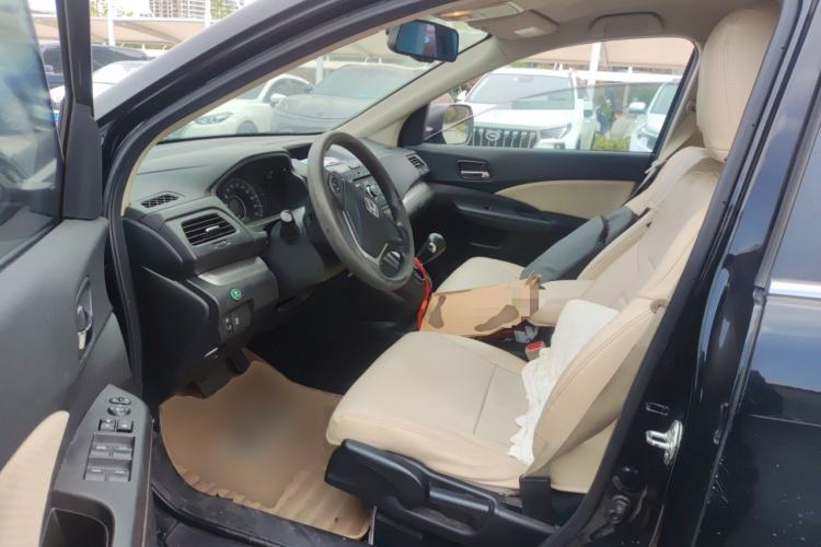Used Honda CR-V 2015 2.0L two-wheel drive urban version Left Front Seat