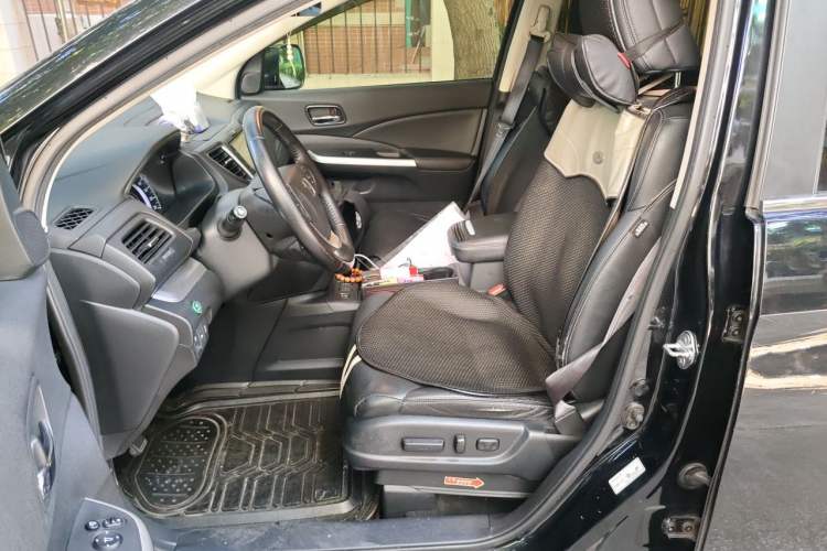 Used Honda CR-V 2015 2.4L two-wheel drive luxury version Left Front Seat