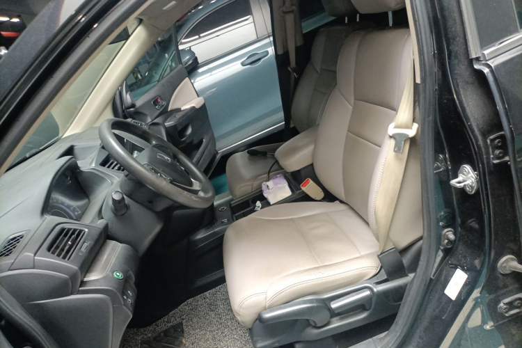 Used Honda CR-V 2015 2.0L two-wheel drive Fashion Edition Left Front Seat