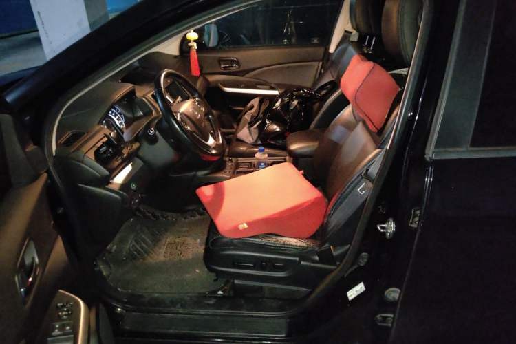 Used Honda CR-V 2015 2.4L two-wheel drive luxury version Left Front Seat