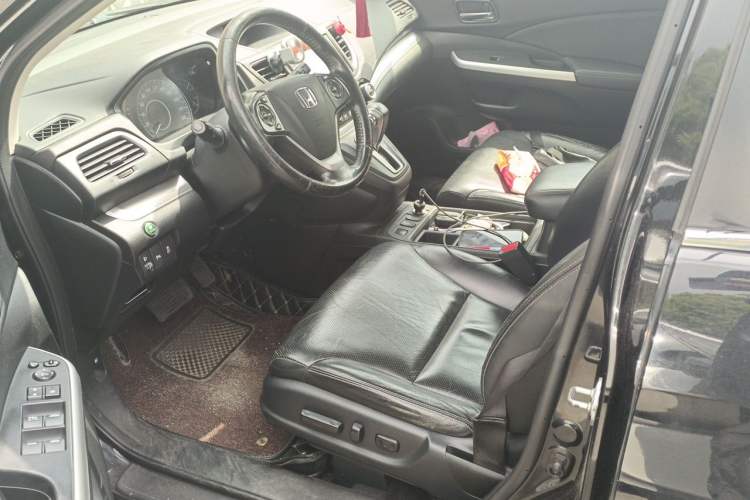 Used Honda CR-V 2015 2.4L two-wheel drive luxury version Left Front Seat