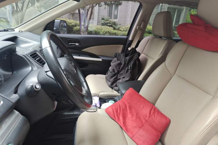 Used Honda CR-V 2015 2.4L two-wheel drive luxury version Left Front Seat
