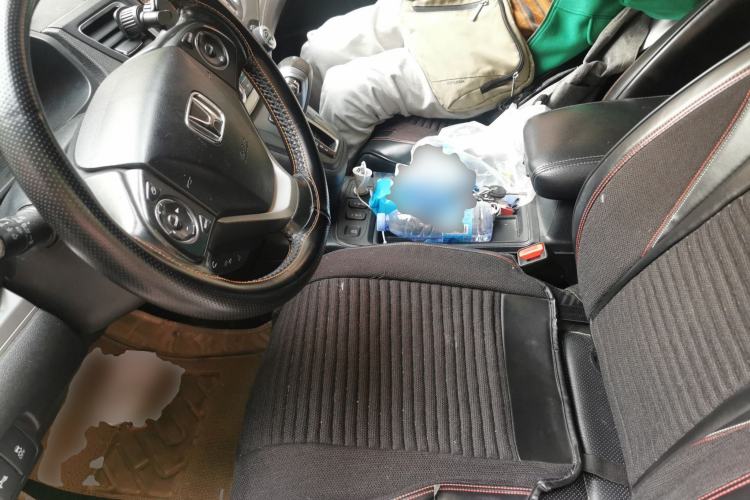 Used Honda CR-V 2015 2.4L four-wheel drive luxury version Left Front Seat