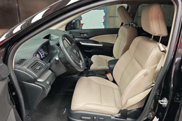 Used Honda CR-V 2015 2.4L four-wheel drive luxury version Left Front Seat