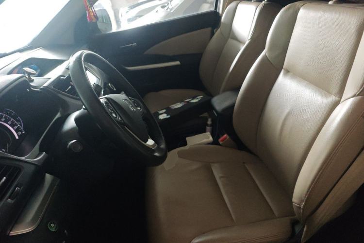 Used Honda CR-V 2015 2.4L two-wheel drive luxury version Left Front Seat