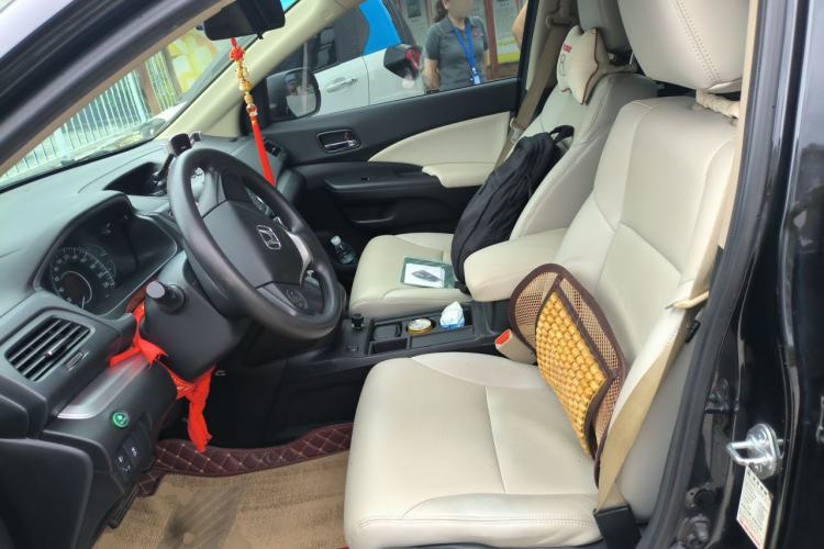 Used Honda CR-V 2015 2.0L two-wheel drive urban version Left Front Seat